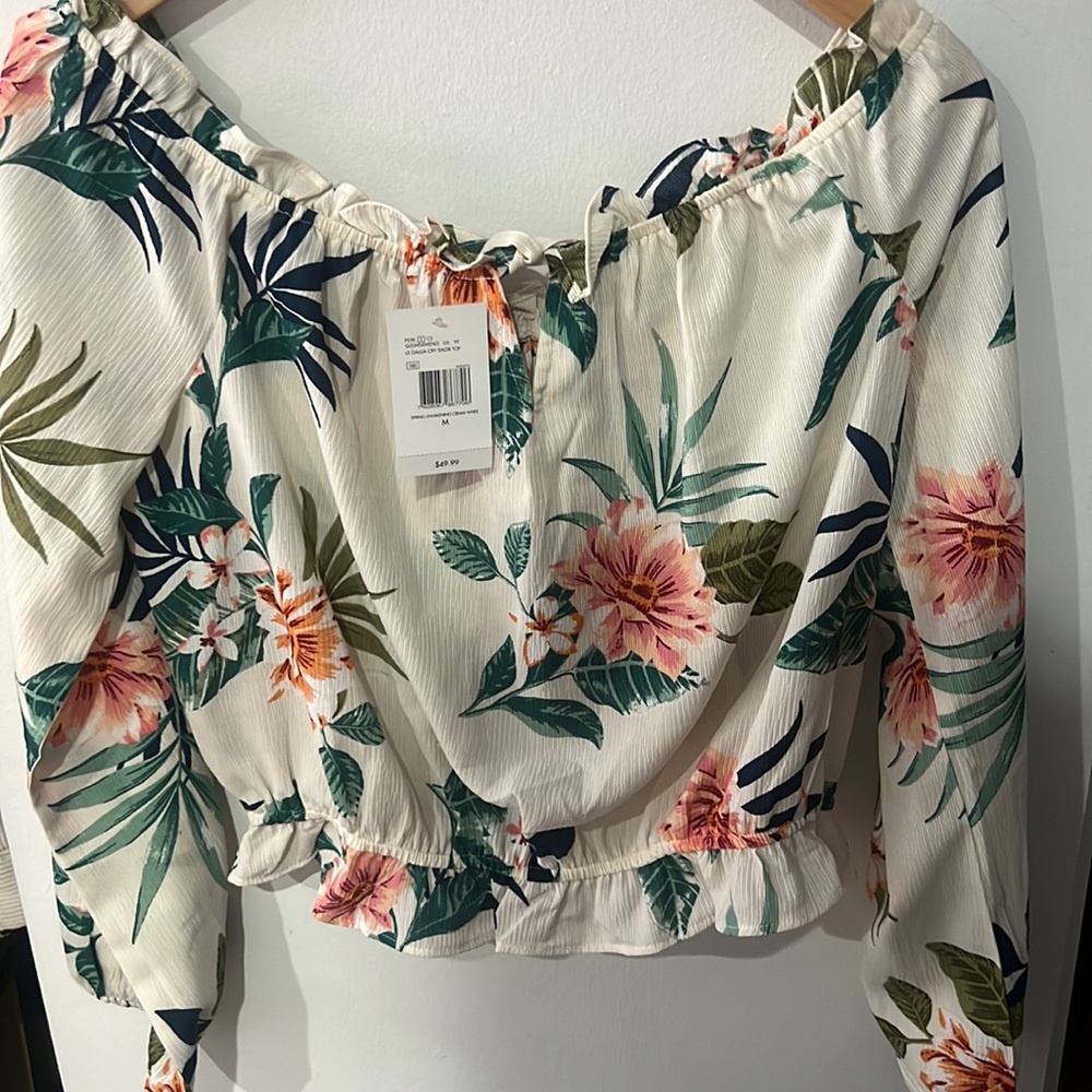 Floral GUESS top